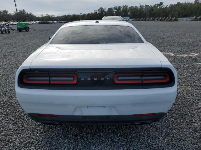 2C3CDZAG4GH309501 - 2016 DODGE CHALLENGER SXT WHITE photo 6