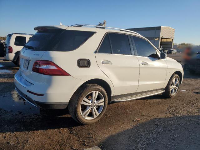 4JGDA5HB1CA086088 - 2012 MERCEDES-BENZ ML 350 4MATIC WHITE photo 3