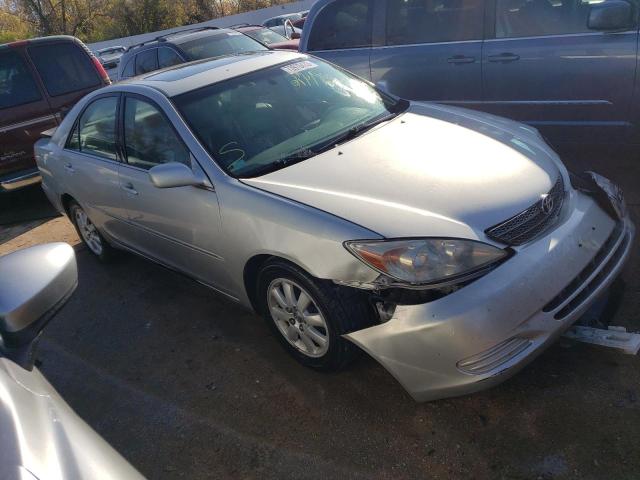 4T1BF32K12U012060 - 2002 TOYOTA CAMRY LE SILVER photo 4