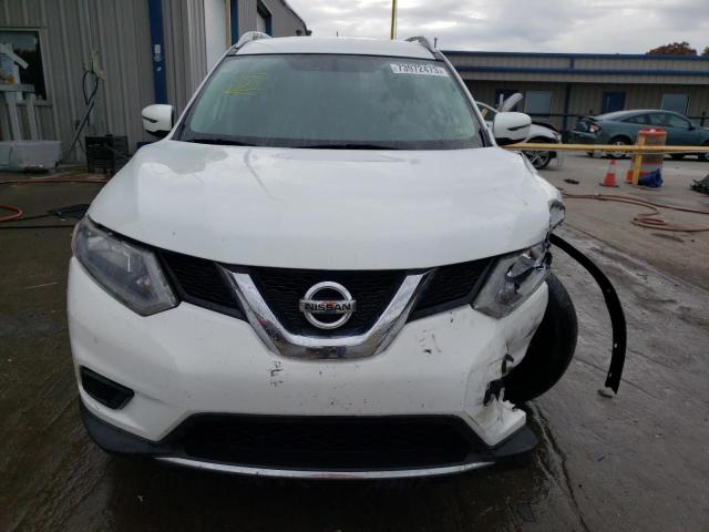 KNMAT2MT1GP637962 - 2016 NISSAN ROGUE S WHITE photo 5