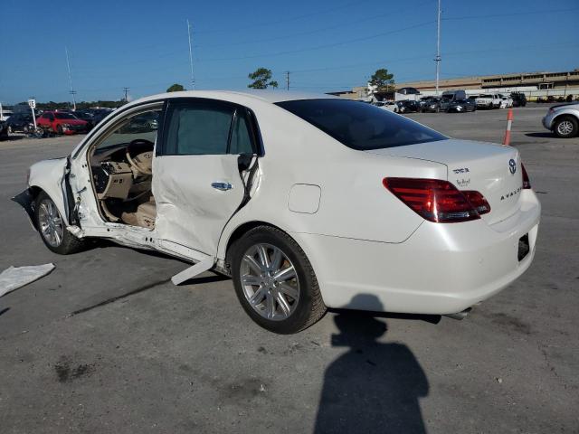 4T1BK36B38U314285 - 2008 TOYOTA AVALON XL WHITE photo 2