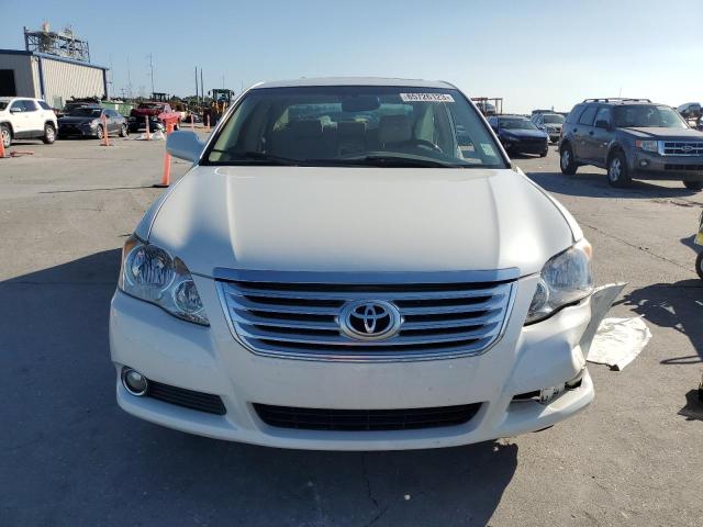 4T1BK36B38U314285 - 2008 TOYOTA AVALON XL WHITE photo 5