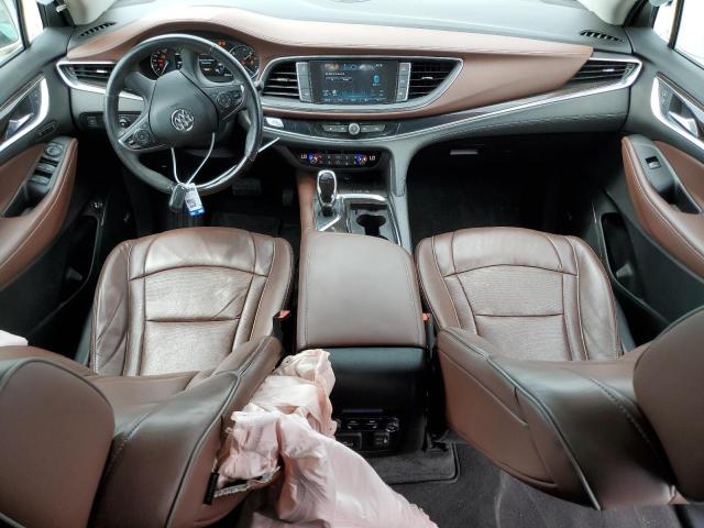 5GAERDKW7KJ133051 - 2019 BUICK ENCLAVE AVENIR WHITE photo 8