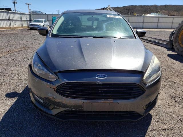 1FADP3FE6JL304442 - 2018 FORD FOCUS SE GRAY photo 5