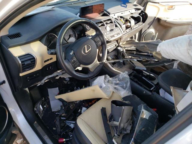 JTJYARBZXJ2091443 - 2018 LEXUS NX 300 BASE 白色 照片 8