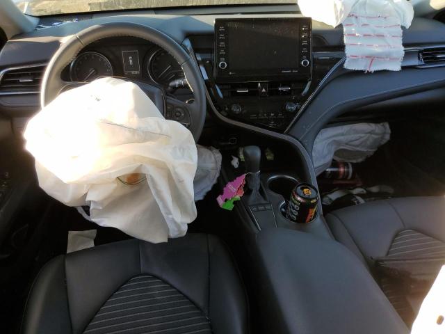 4T1S11AK0PU110895 - 2023 TOYOTA CAMRY SE NIGHT SHADE WHITE photo 8