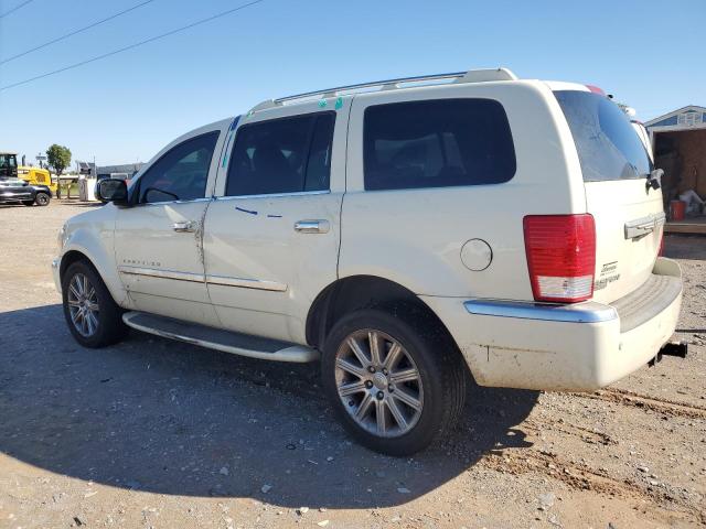 1A8HW58258F154757 - 2008 CHRYSLER ASPEN LIMITED WHITE photo 2