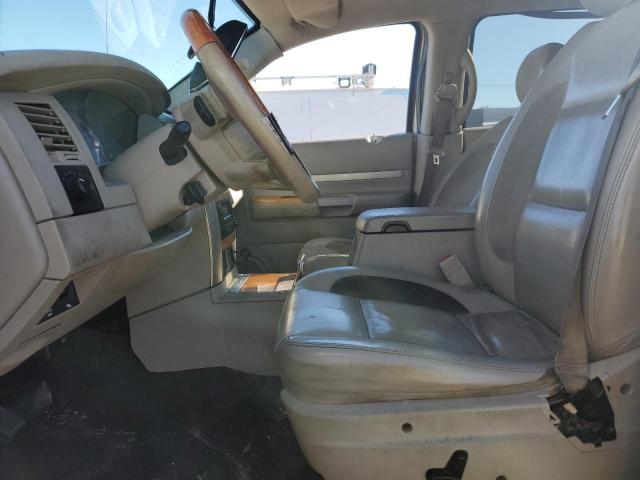 1A8HW58258F154757 - 2008 CHRYSLER ASPEN LIMITED WHITE photo 7