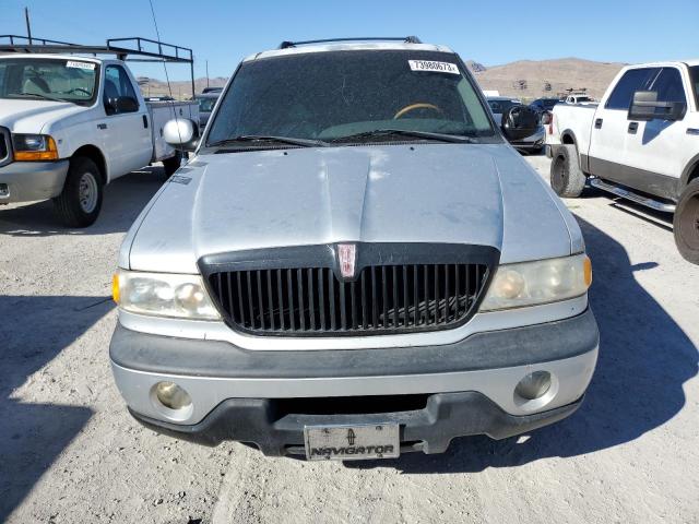 5LMRU27A3XLJ23105 - 1999 LINCOLN NAVIGATOR ვერცხლისფერი ფოტო 5