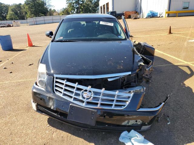 1G6KD57Y38U207253 - 2008 CADILLAC DTS BLACK photo 5