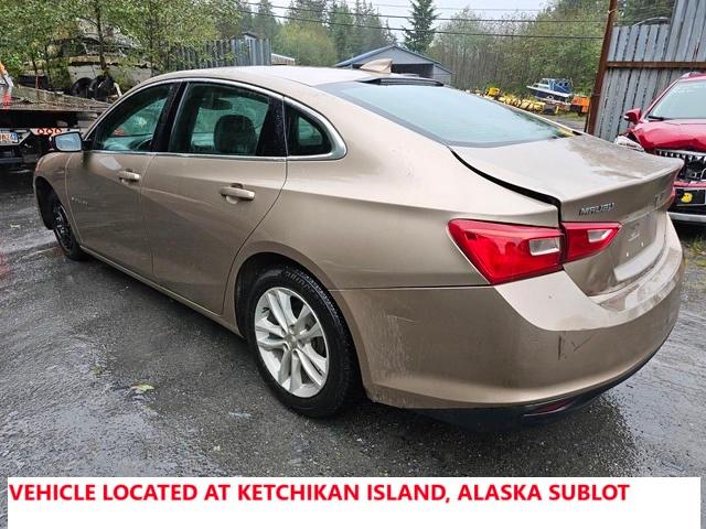 1G1ZD5ST0JF217118 - 2018 CHEVROLET MALIBU LT GOLD photo 2