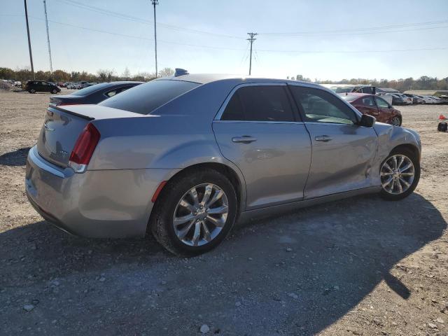 2C3CCARG1GH224768 - 2016 CHRYSLER 300 LIMITED SILVER photo 3