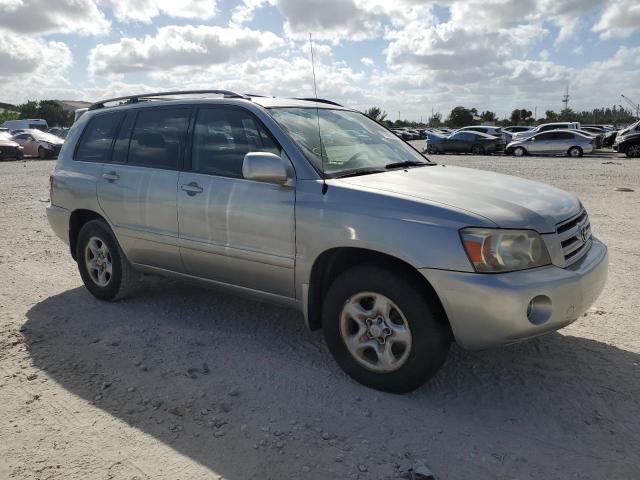 JTEGD21A570159964 - 2007 TOYOTA HIGHLANDER SILVER photo 4