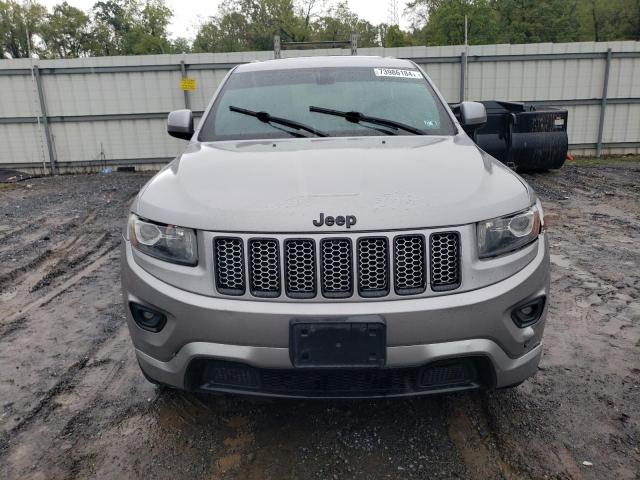 1C4RJFAGXEC570256 - 2014 JEEP GRAND CHER LAREDO SILVER photo 5