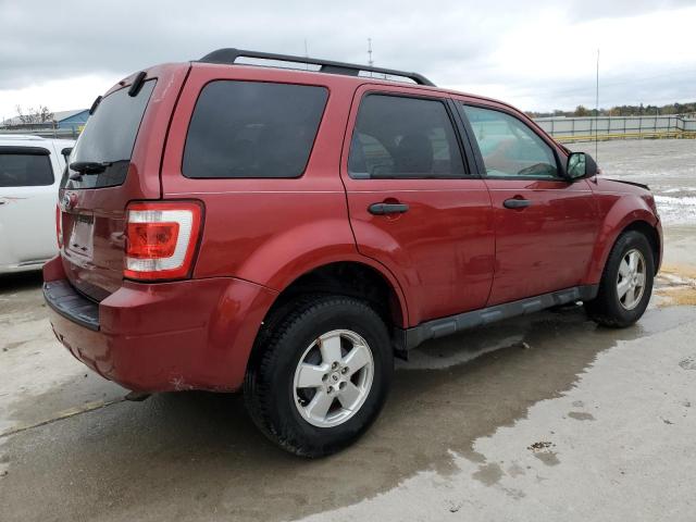 1FMCU0D77CKA28049 - 2012 FORD ESCAPE XLT RED photo 3