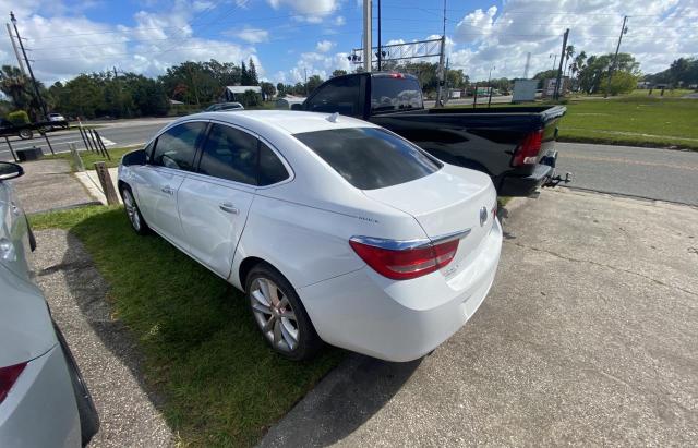 1G4PP5SK4E4122278 - 2014 BUICK VERANO WHITE photo 3