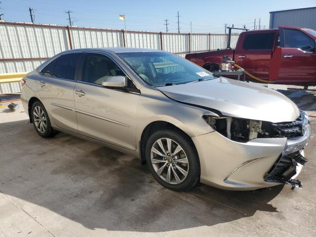 4T1BF1FK0HU415759 - 2017 TOYOTA CAMRY LE SILVER photo 4