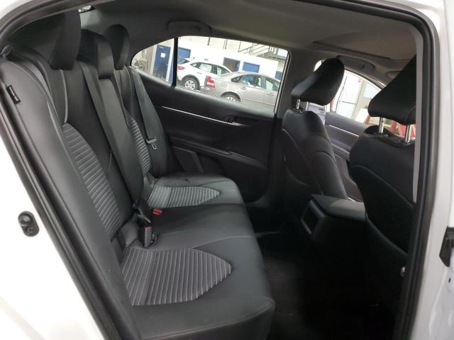 4T1T11BK0PU107496 - 2023 TOYOTA CAMRY SE NIGHT SHADE WHITE photo 10