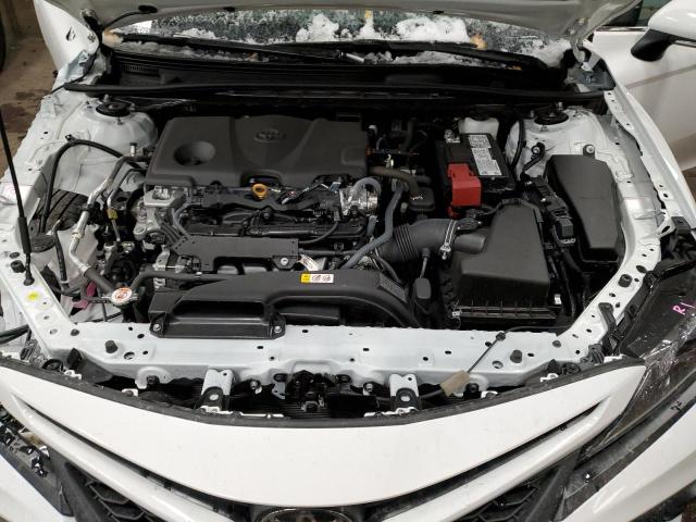 4T1T11BK0PU107496 - 2023 TOYOTA CAMRY SE NIGHT SHADE WHITE photo 11