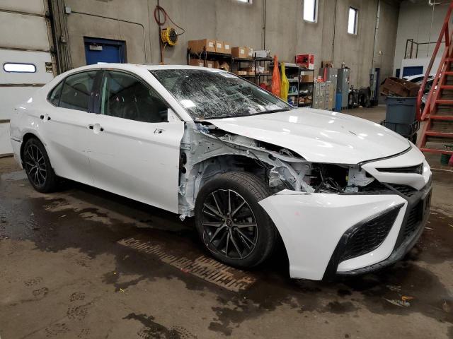 4T1T11BK0PU107496 - 2023 TOYOTA CAMRY SE NIGHT SHADE WHITE photo 4