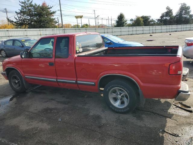 1GCCS19WX28110417 - 2002 CHEVROLET S TRUCK S10 RED photo 2
