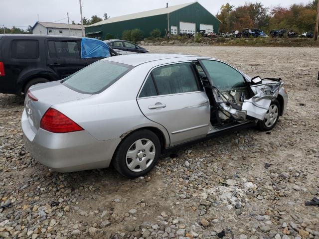 1HGCM554X7A036505 - 2007 HONDA ACCORD LX SILVER photo 3