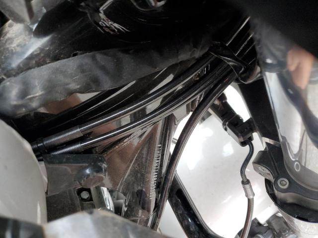 1HD1KH714RB623360 - 2024 HARLEY-DAVIDSON FLTRX 白色 照片 10