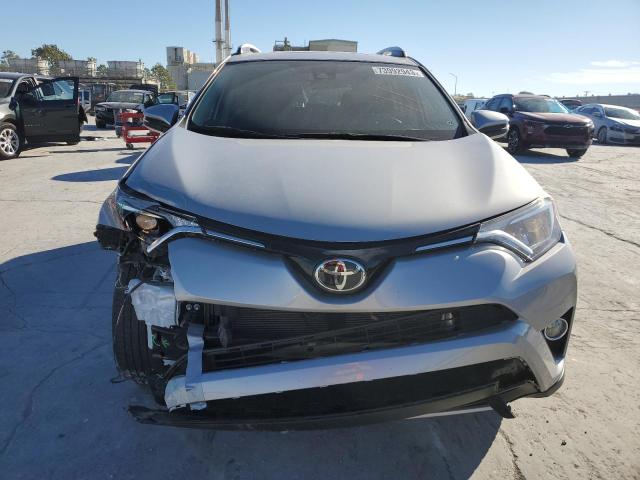 2T3RFREV2JW697599 - 2018 TOYOTA RAV4 ADVENTURE SILVER photo 5