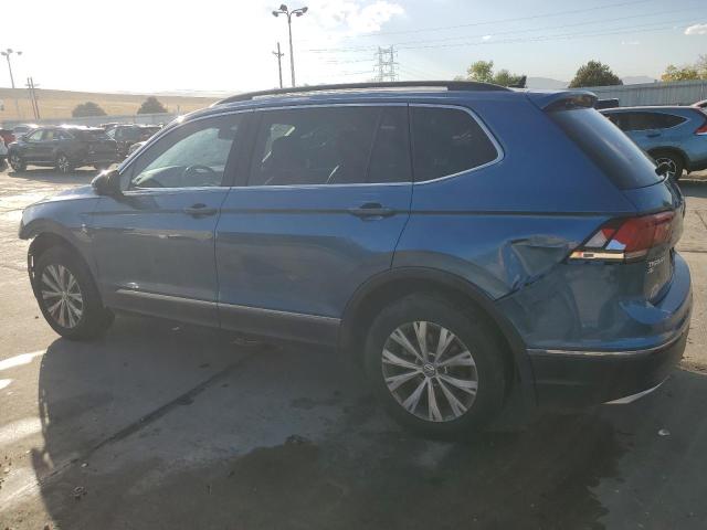 3VV2B7AX3JM033565 - 2018 VOLKSWAGEN TIGUAN SE BLUE photo 2