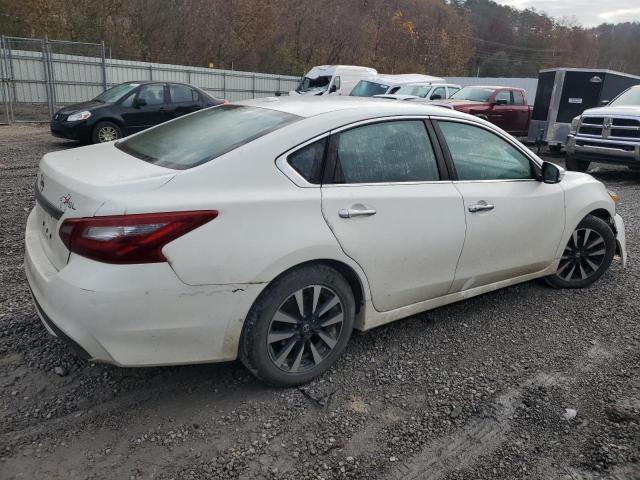 1N4AL3AP1JC172987 - 2018 NISSAN ALTIMA 2.5 WHITE photo 3