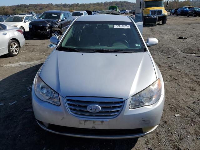 KMHDU4AD8AU079566 - 2010 HYUNDAI ELANTRA BLUE SILVER photo 5