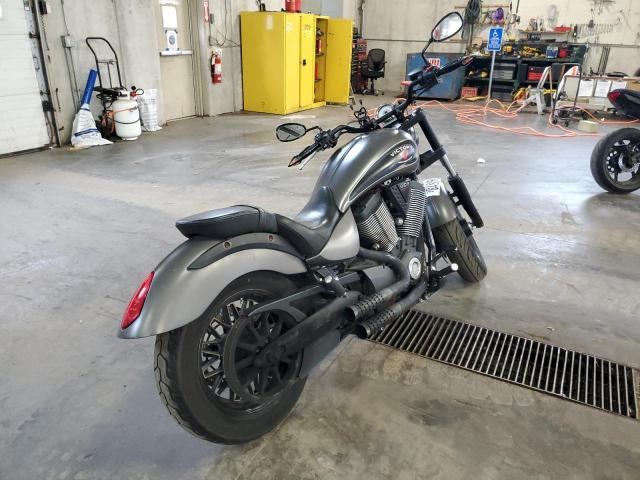 5VPLB36N9F3034653 - 2015 VICTORY MOTORCYCLES GUNNER Qara foto 4