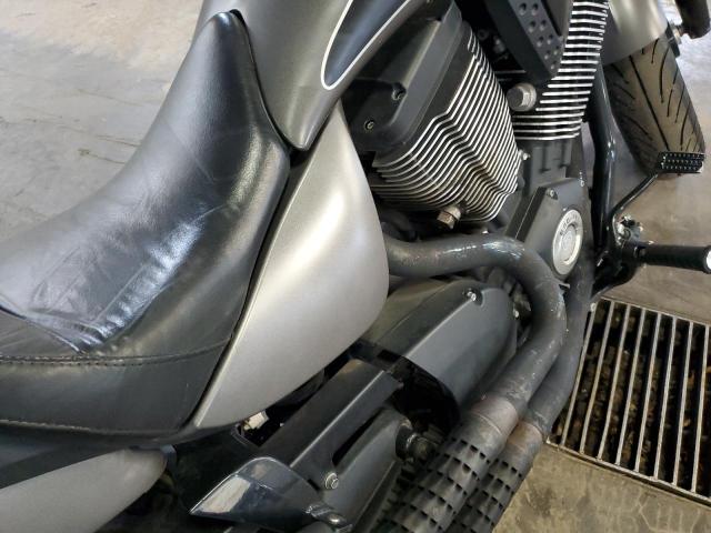 5VPLB36N9F3034653 - 2015 VICTORY MOTORCYCLES GUNNER Qara foto 9