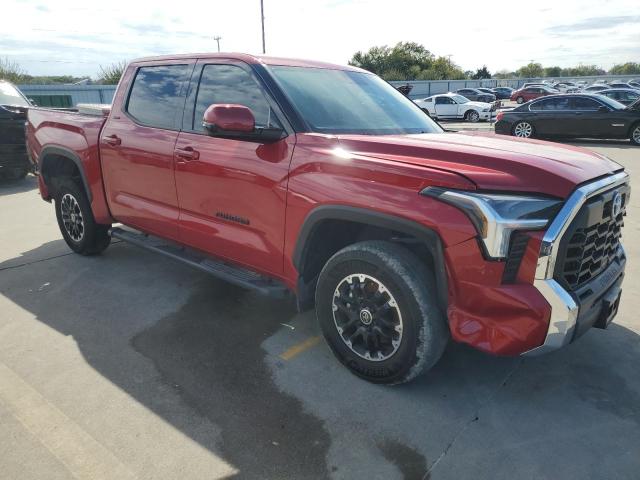 5TFLA5DB1NX017536 - 2022 TOYOTA TUNDRA CREWMAX SR RED photo 4