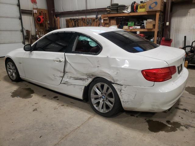 WBAKF3C51BE442840 - 2011 BMW 328 XI WHITE photo 2