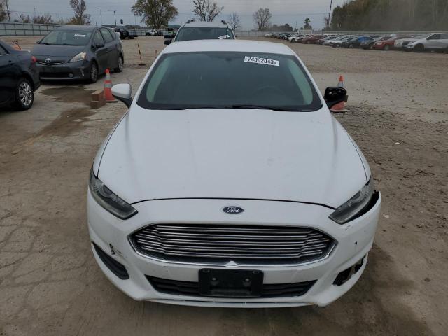 1FA6P0G71G5135922 - 2016 FORD FUSION S WHITE photo 5