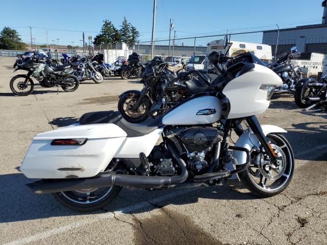 1HD1KH717RB636300 - 2024 HARLEY-DAVIDSON FLTRX 白色 照片 1