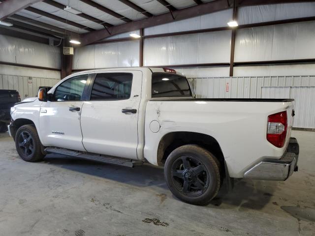 5TFDW5F16KX819330 - 2019 TOYOTA TUNDRA CREWMAX SR5 WHITE photo 2