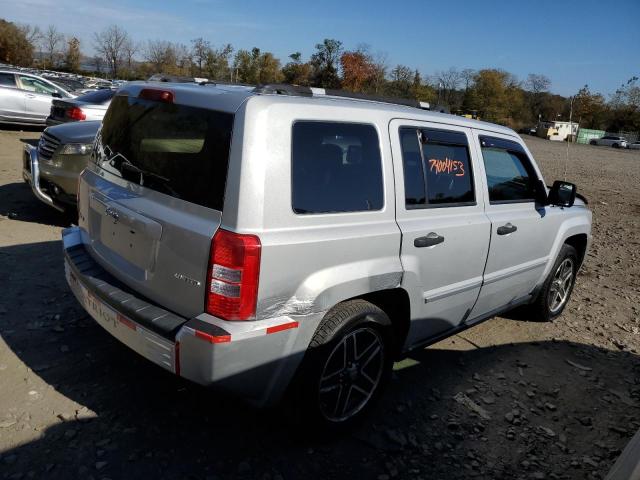 1J8FF48WX8D733338 - 2008 JEEP PATRIOT LIMITED SILVER photo 3