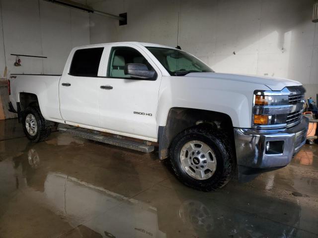 1GC1KVEG1FF150836 - 2015 CHEVROLET SILVERADO K2500 HEAVY DUTY LT WHITE photo 4