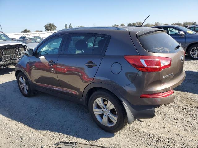 KNDPB3A21D7541100 - 2013 KIA SPORTAGE BASE BROWN photo 2