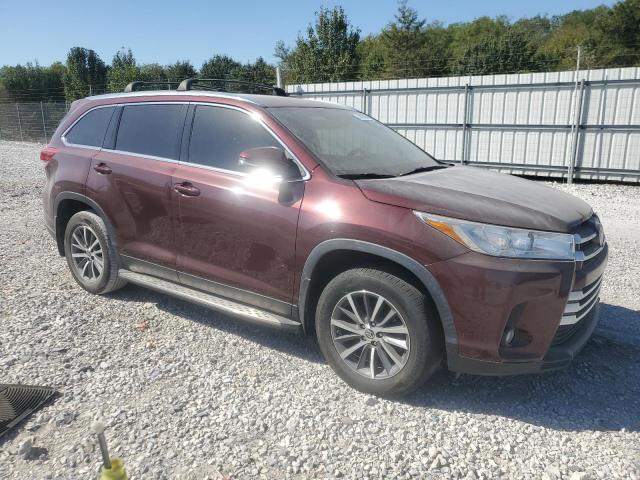 5TDKZRFH7KS338348 - 2019 TOYOTA HIGHLANDER SE BURGUNDY photo 4