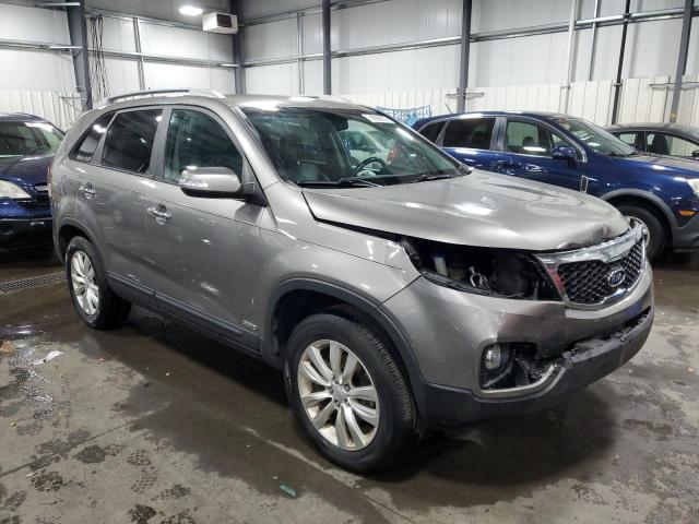 5XYKUCA18BG089979 - 2011 KIA SORENTO EX GRAY photo 4