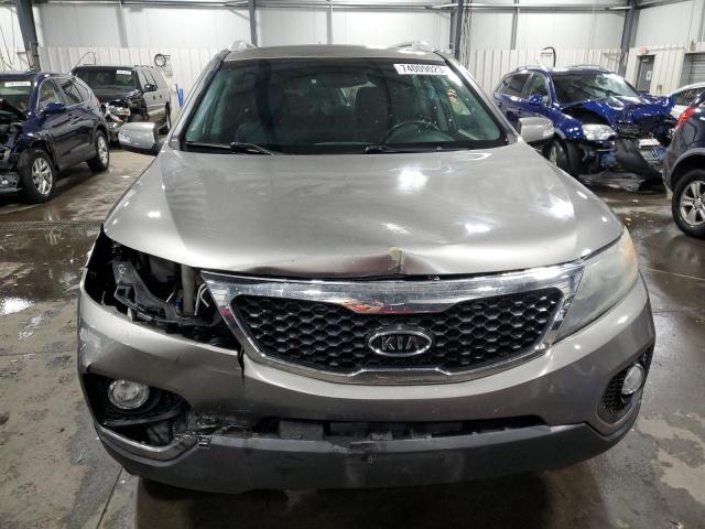 5XYKUCA18BG089979 - 2011 KIA SORENTO EX GRAY photo 5