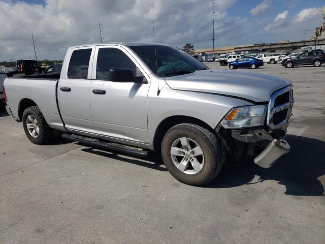 1C6RR6FG4JS234255 - 2018 RAM 1500 ST SILVER photo 4