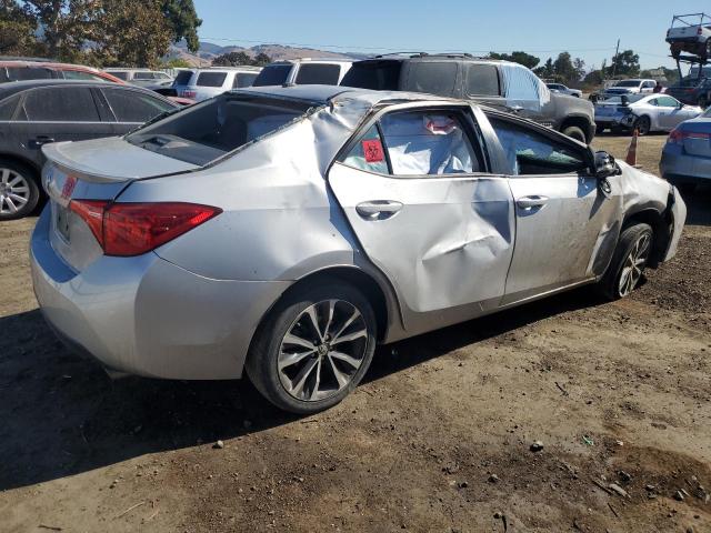 5YFBURHE8HP666008 - 2017 TOYOTA COROLLA L SILVER photo 3