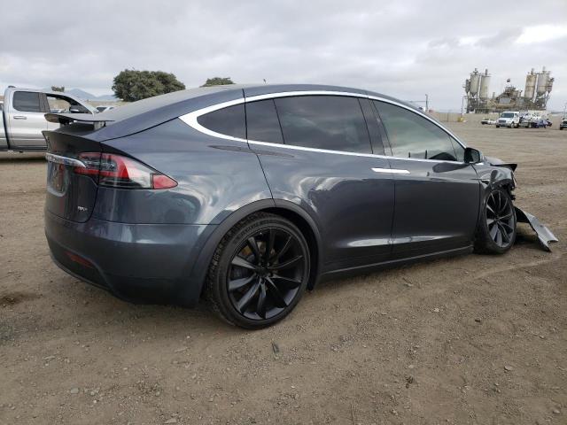 5YJXCDE23HF051352 - 2017 TESLA MODEL X GRAY photo 3