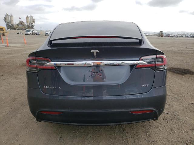 5YJXCDE23HF051352 - 2017 TESLA MODEL X GRAY photo 6