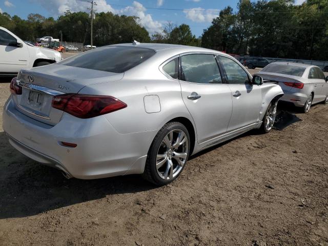 JN1BY1PP8JM330248 - 2018 INFINITI Q70L 3.7 LUXE SILVER photo 3