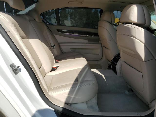 WBAKB4C55CC575826 - 2012 BMW 740 LI Blanc photo 10